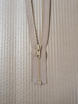 Blixtlås VFO-56 50 cm beige