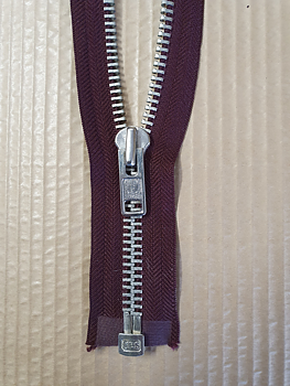 Blixtlås NO-10 59 cm fg Vinröd