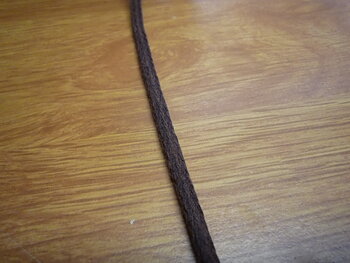 Polyester platt 7mm Brun