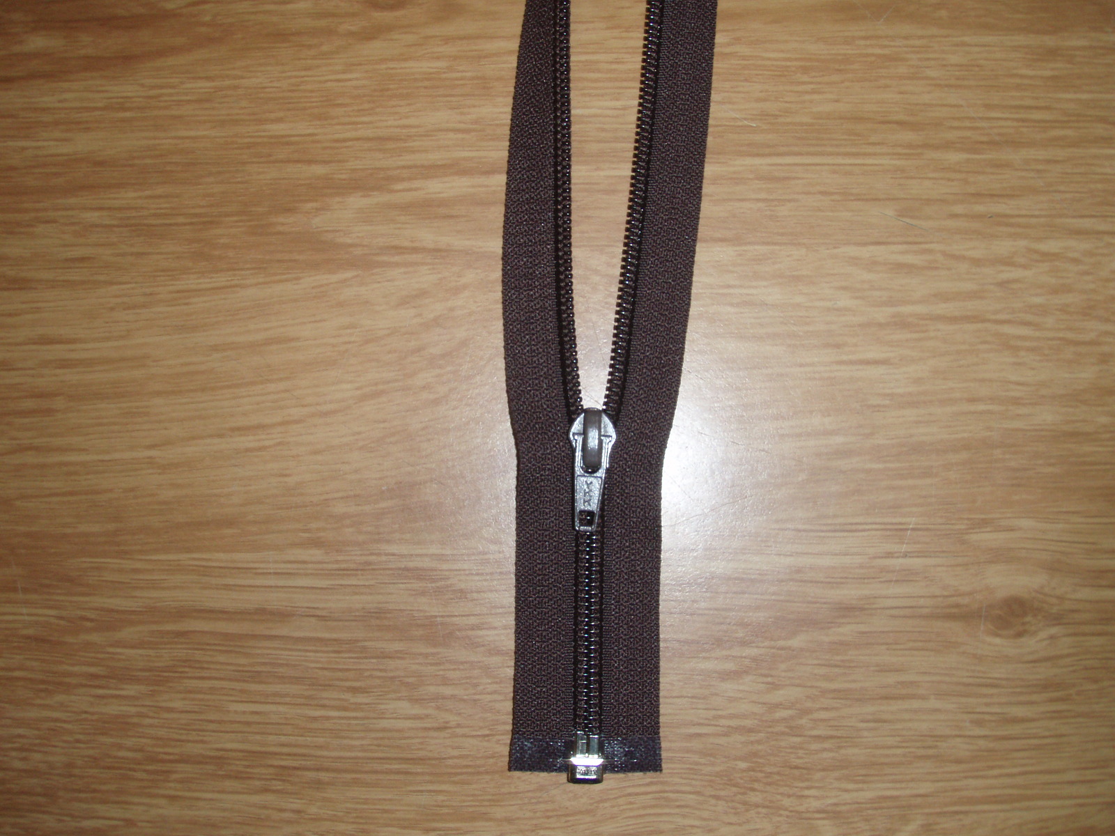 Blixtlås CFO-56 42cm Mörkbrun