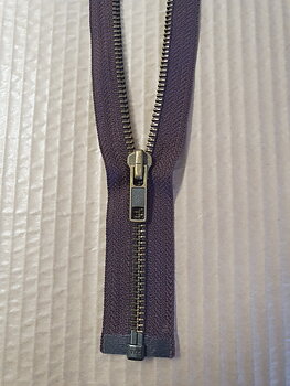 Blixtlås MGKBO-56 74 cm Fg Mörkbrun