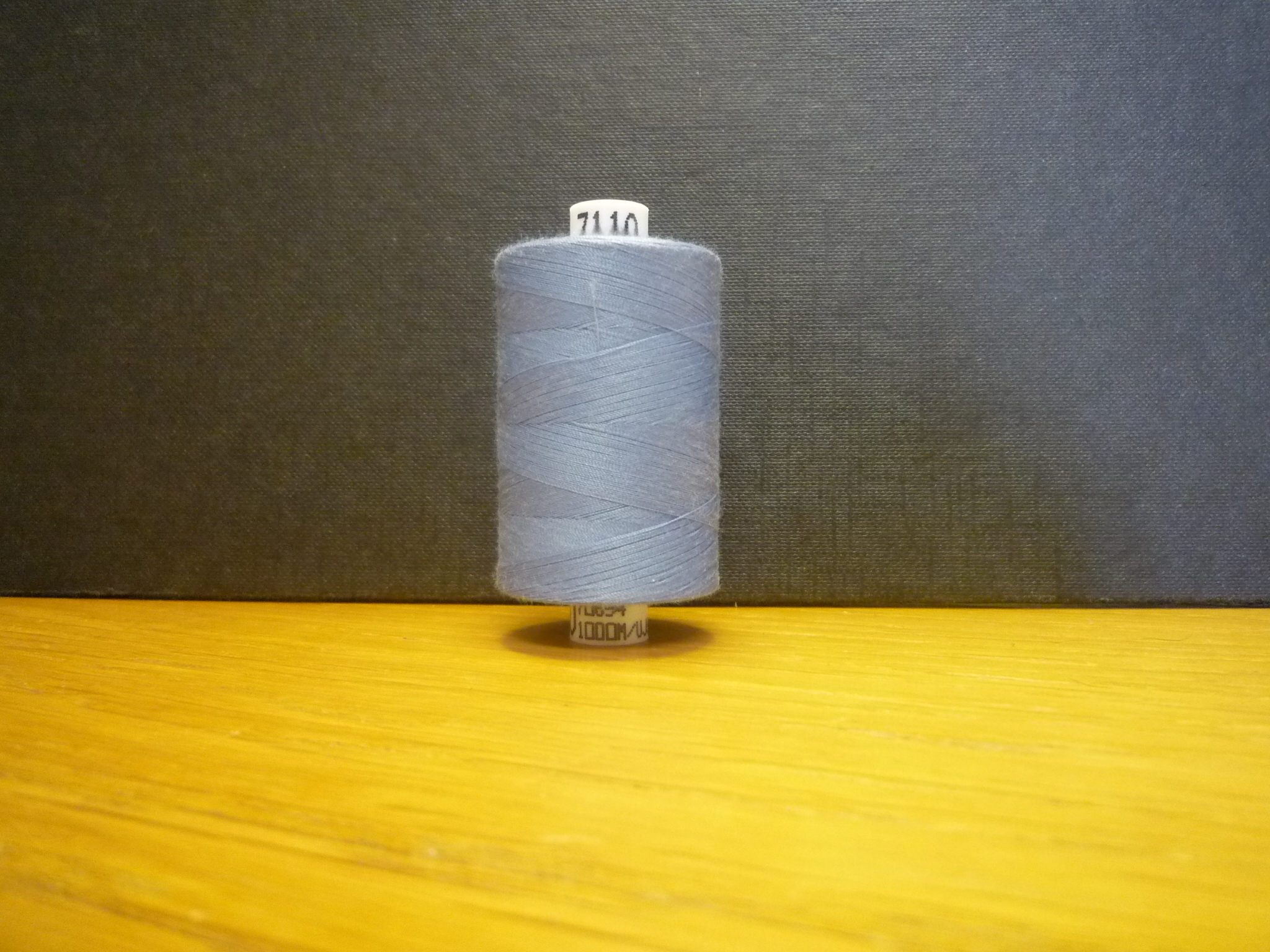 120 Tråd fg. 7110