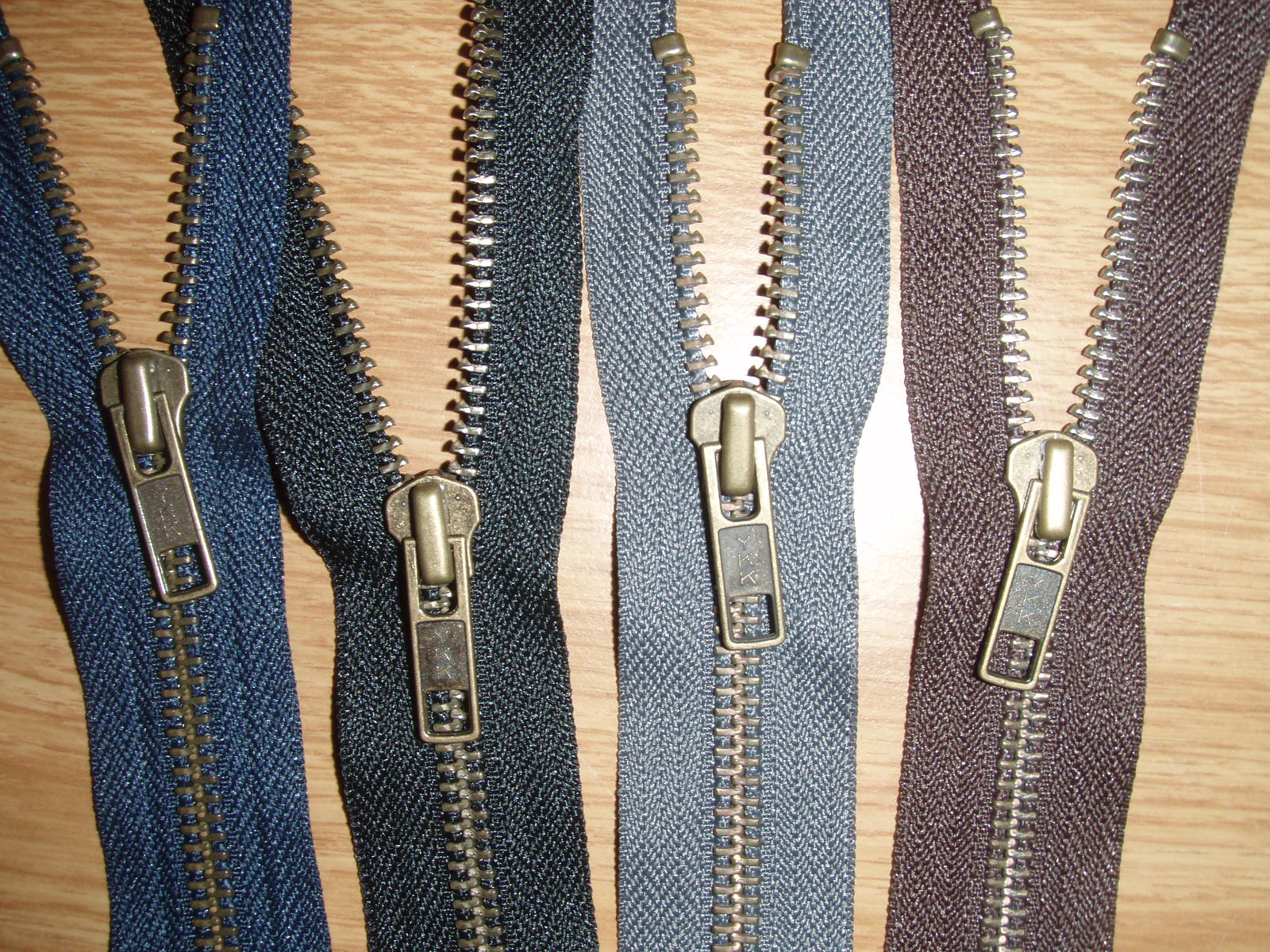 Blixtlås MGKBC-56 20cm