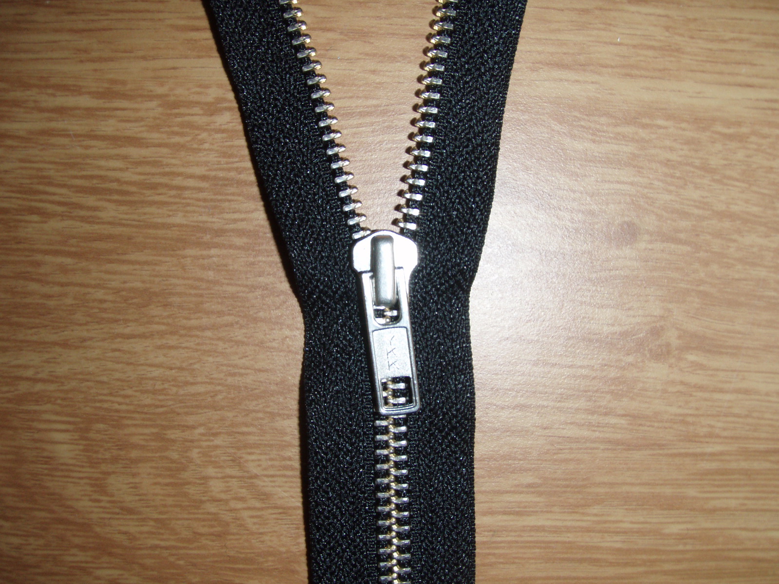 Blixtlås NC-56 54cm  Svart