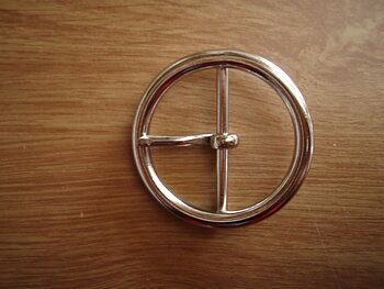 Metallspänne 38mm 1 dorn Förnicklad