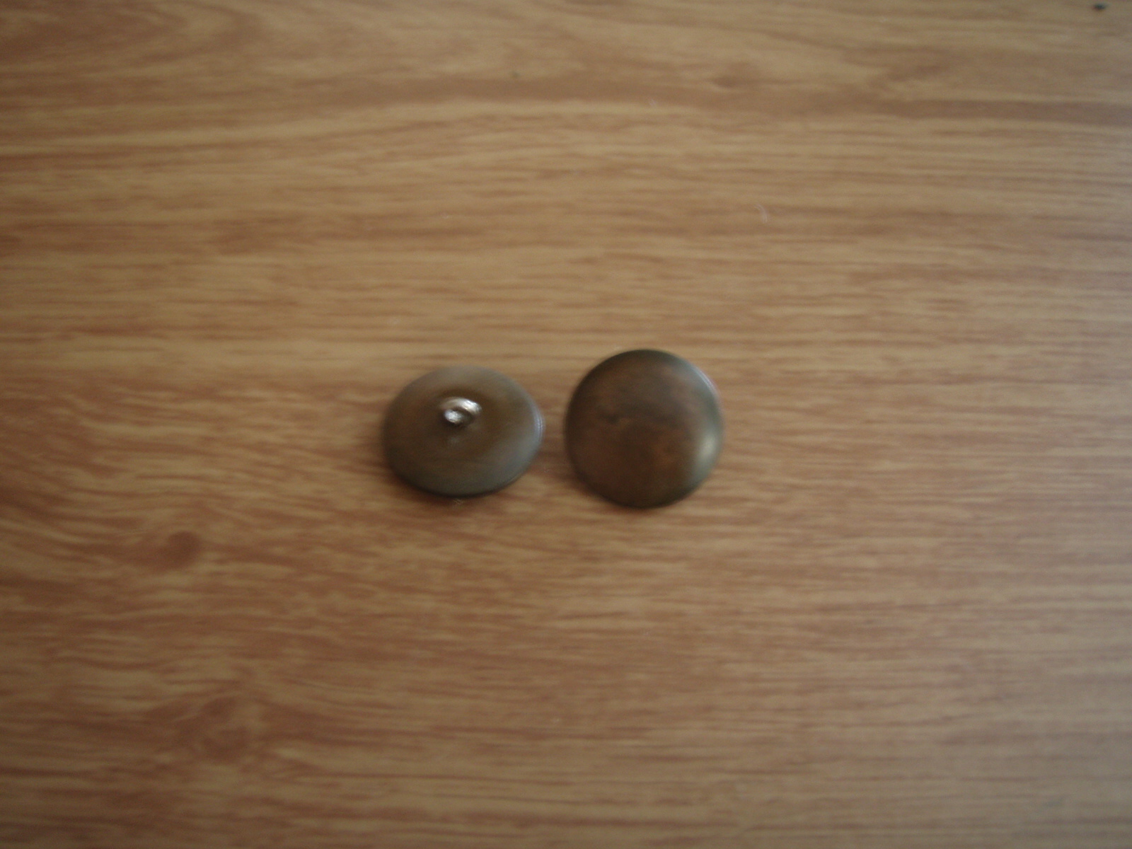 Knapp Ögla fg.155 18mm