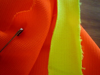 5118 Fluorescerande