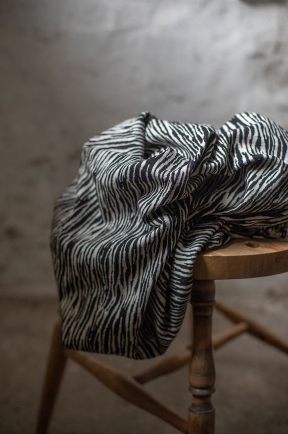 Bark Jacquard Ekologisk Black/Sand - 2