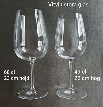  Vinglas på fot 68 cl eller 49 cl gravyr med Islandshäst & slingor