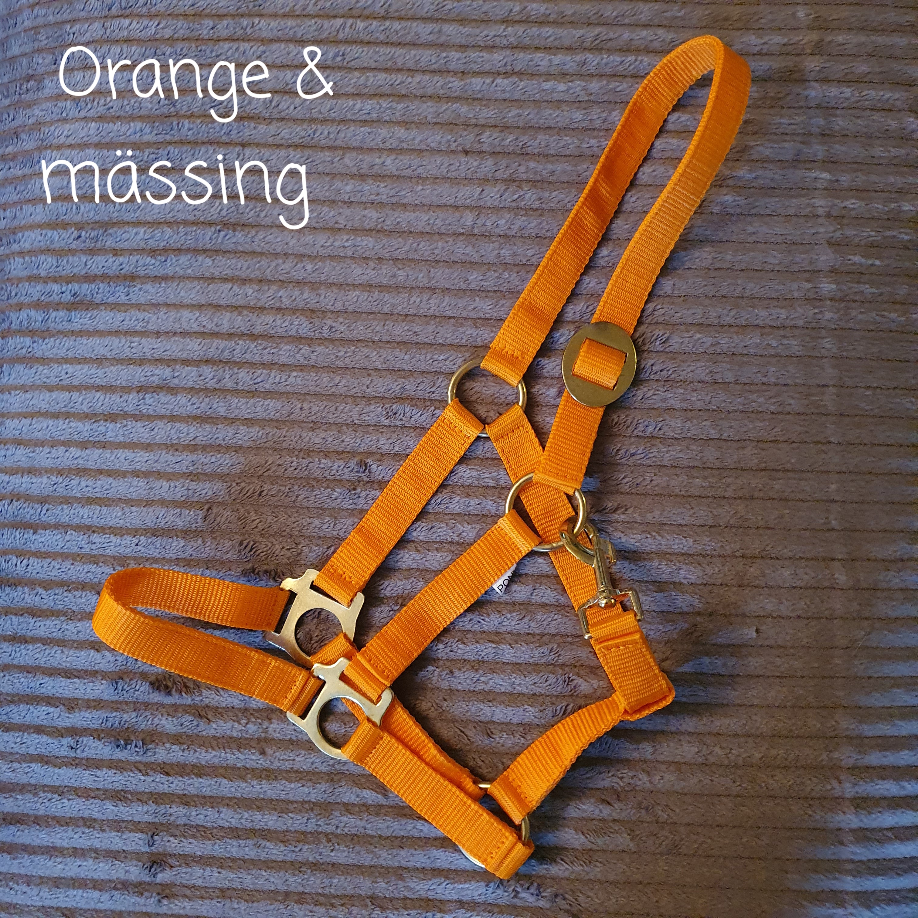 COB  Orange mässing grimma med namn brodyr A-B 47 C-D 32 cm