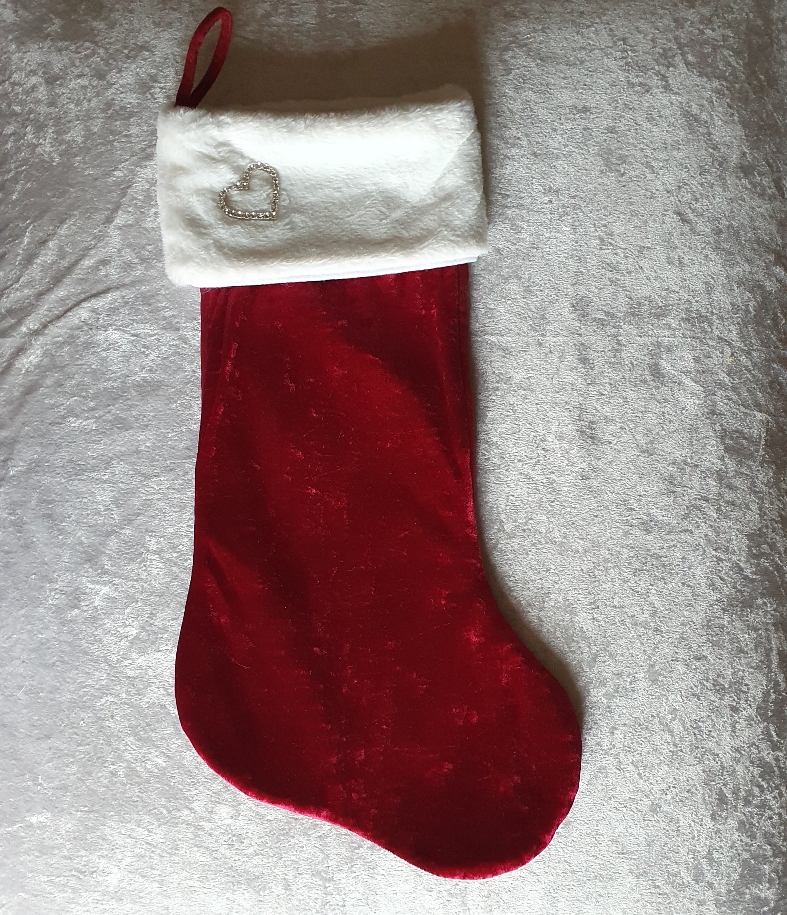 Julstrumpa med namnbrodyr samt smycke med bling Öppning 21 cm längden 60 cm - 7
