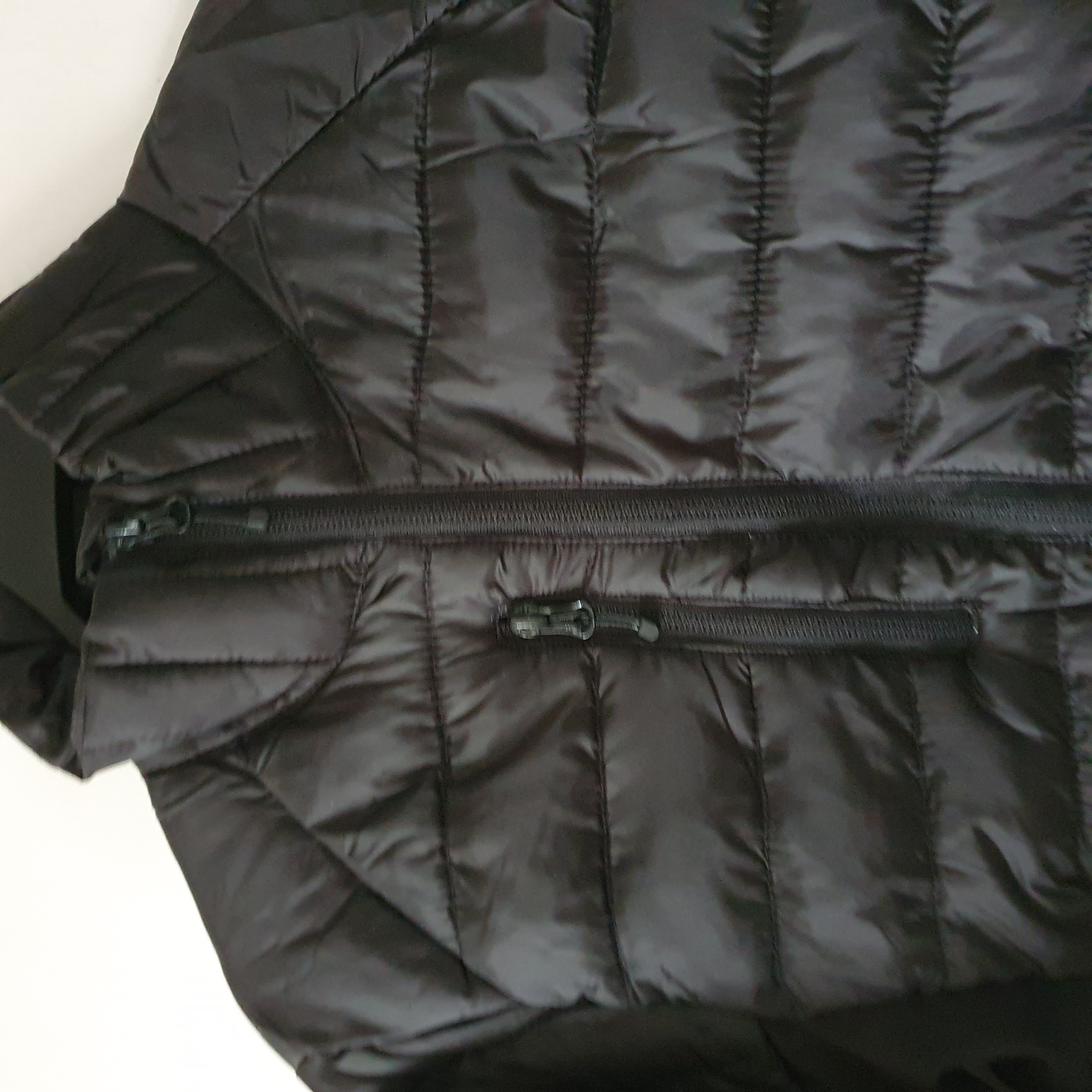 1 Bubbeljacka / softshell  Svart eller marin  med brodyr Bjursby loggan - 6