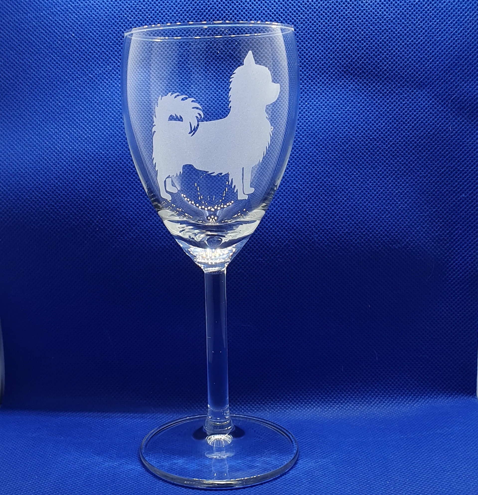 Nr 4 Graverad Chihuahua vitvins glas  25 cl