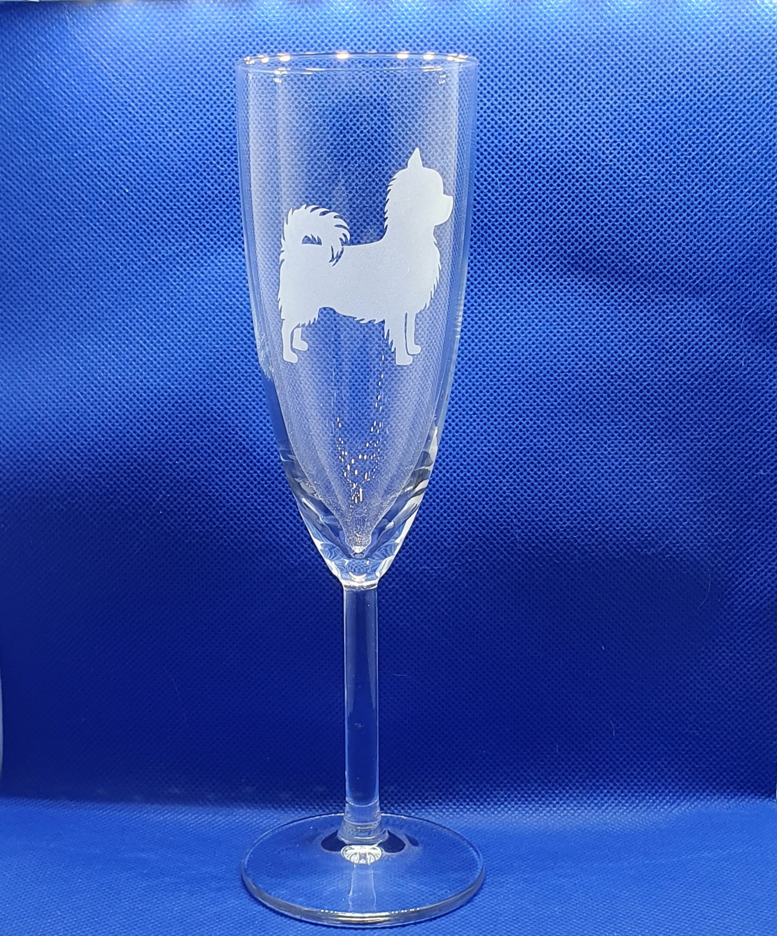Nr 5 Graverad Chihuahua champange glas  - 4