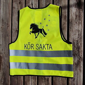 Gul Barn reflexväst Isalandshäst texten KÖR SAKTAi svart tryck, stärnor i reflex