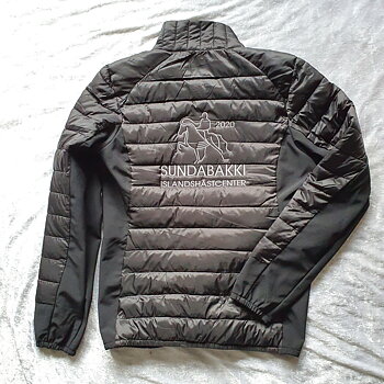 Bubbeljacka / softshell   Marinblå  & Svart  Sundabakki  Kurs jacka  Dam  34 -  44