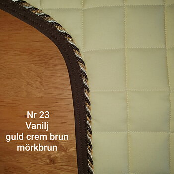 Nr 23 Mias populära islandsvojlok i vanilj / mörkbrun  crem  guld/ mörkbrun.