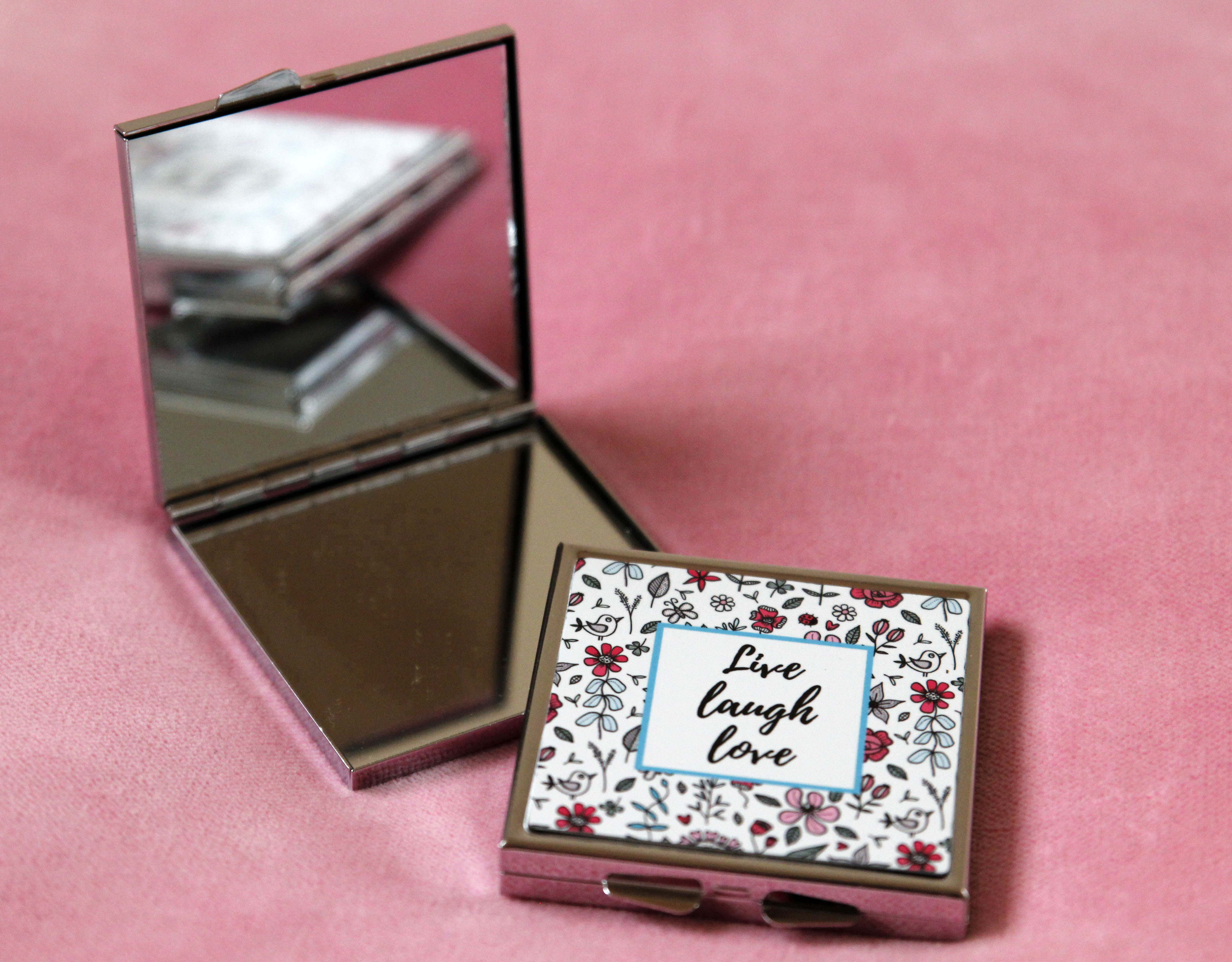 Fickspegel "Live laugh love" - 3