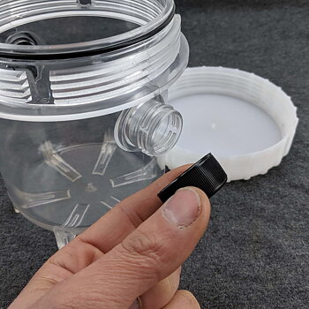 Collection container for FermZilla 