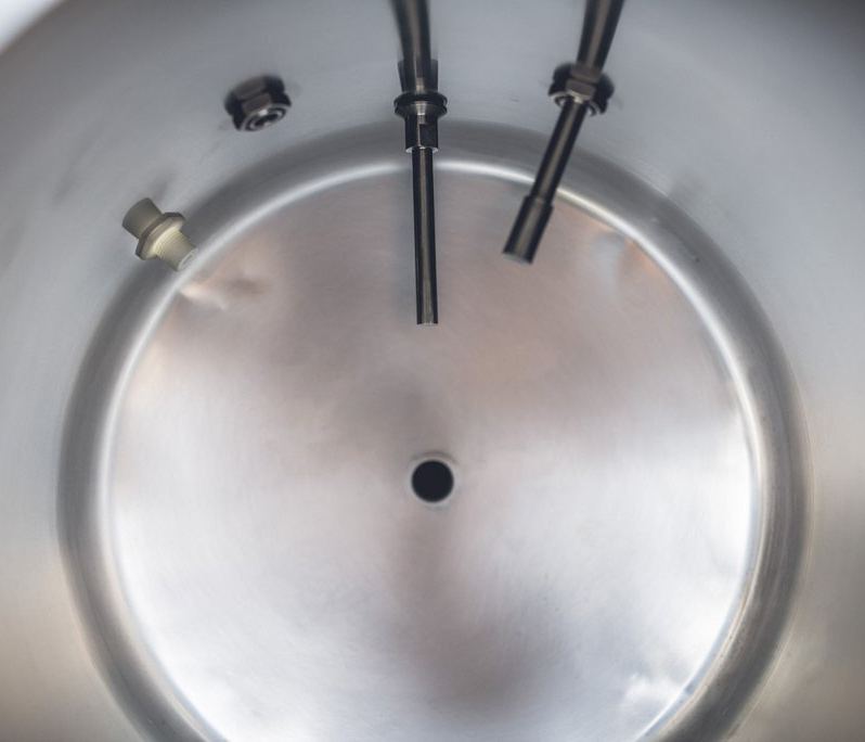 Brite Tank 142 l - 3
