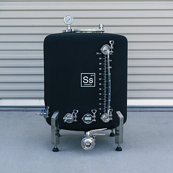 BrewMaster Brite Tank 142 l