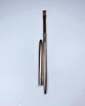 p087 Gel brush flat size 6
