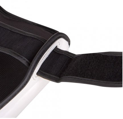 Topten Ultimate Shin/Instep Red - 5