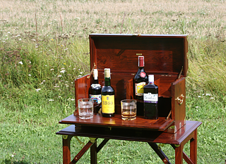 Safari Bar - till campen, bryggan, verandan eller kontoret