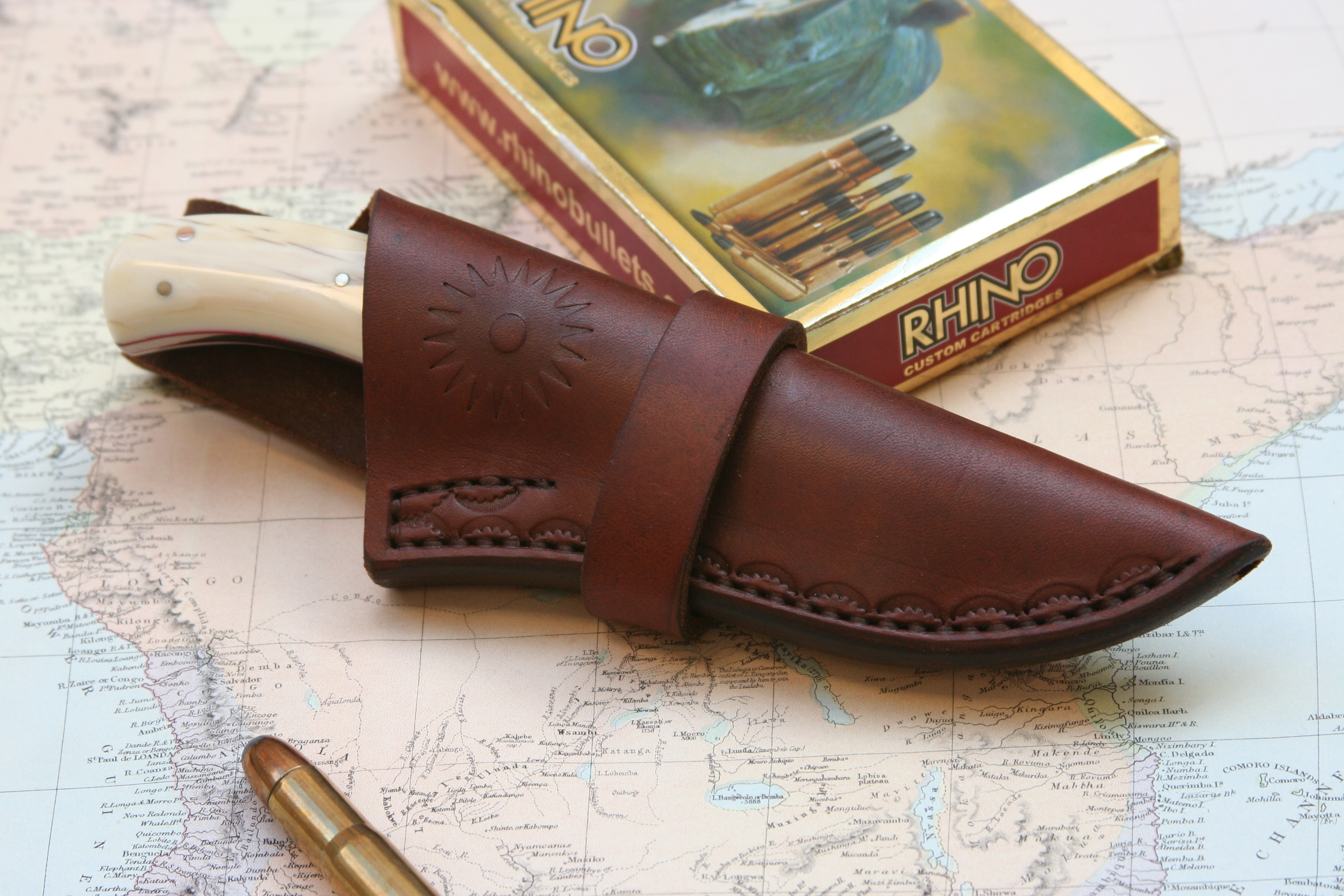 Mammoth Ivory Finger Grip Drop Point Skinning Knife - 17