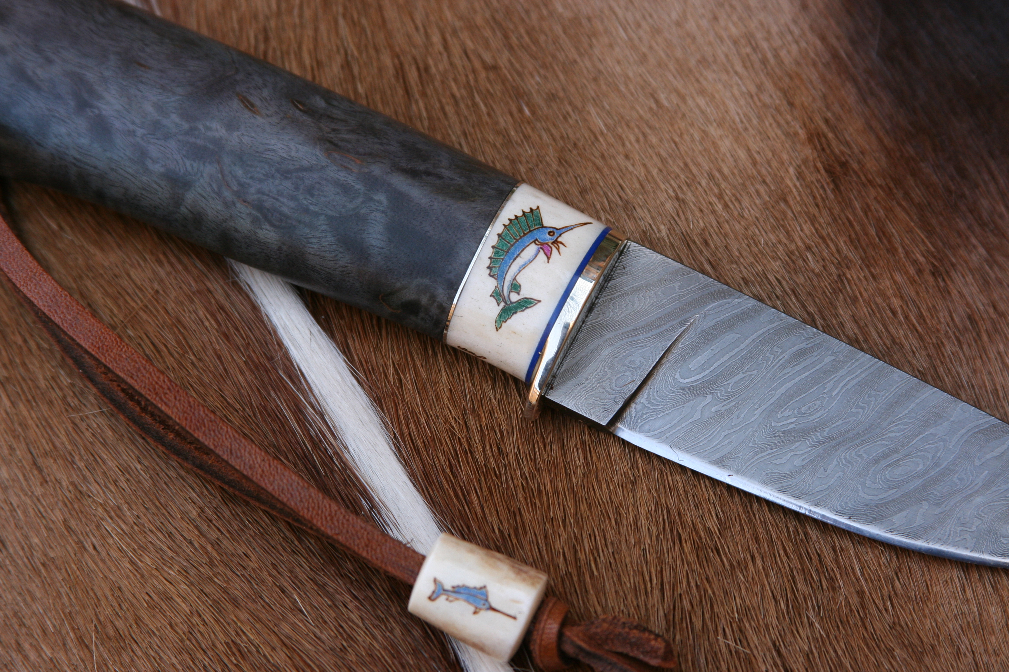 Blue Marlin Scrimshawed High Vanadium Damascus Custom Hunter - 14