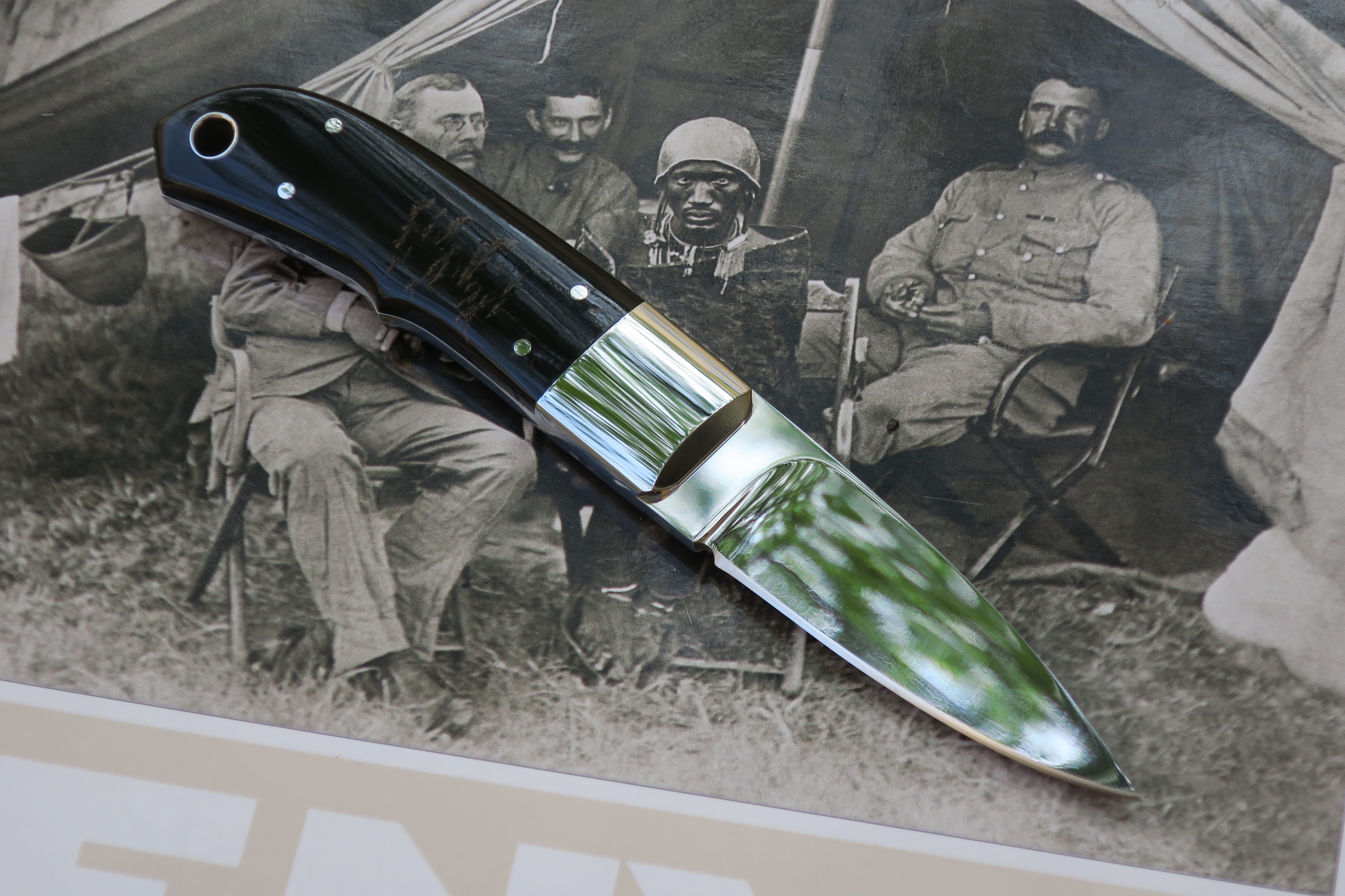 Buffalo Hunter - Short Blade - 2