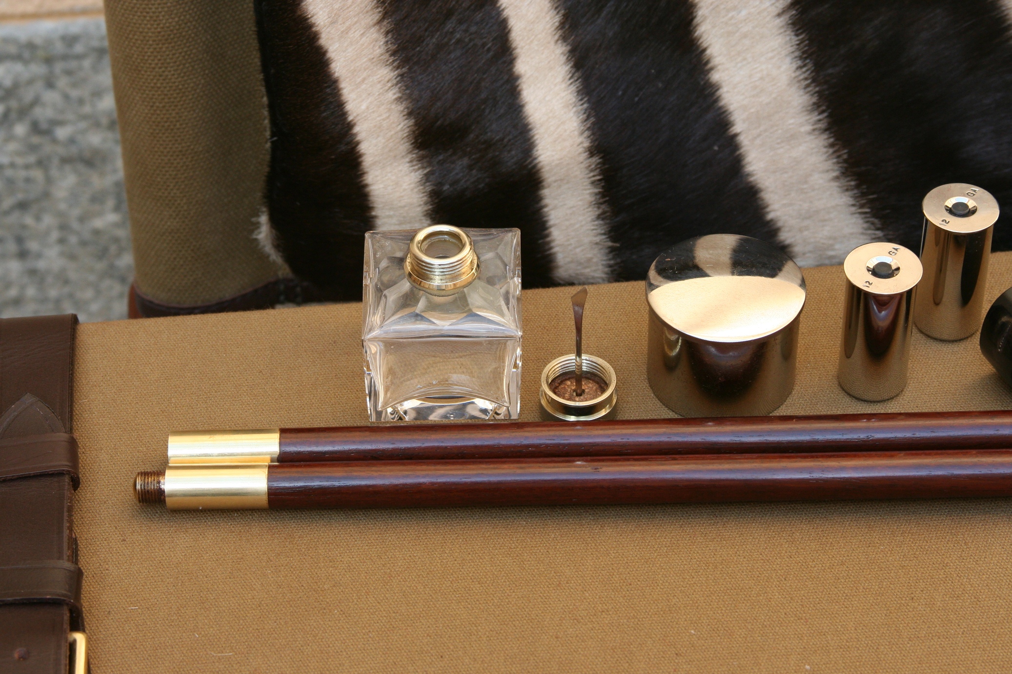 Case i Oak and Canvas - Fullutrustad - 6
