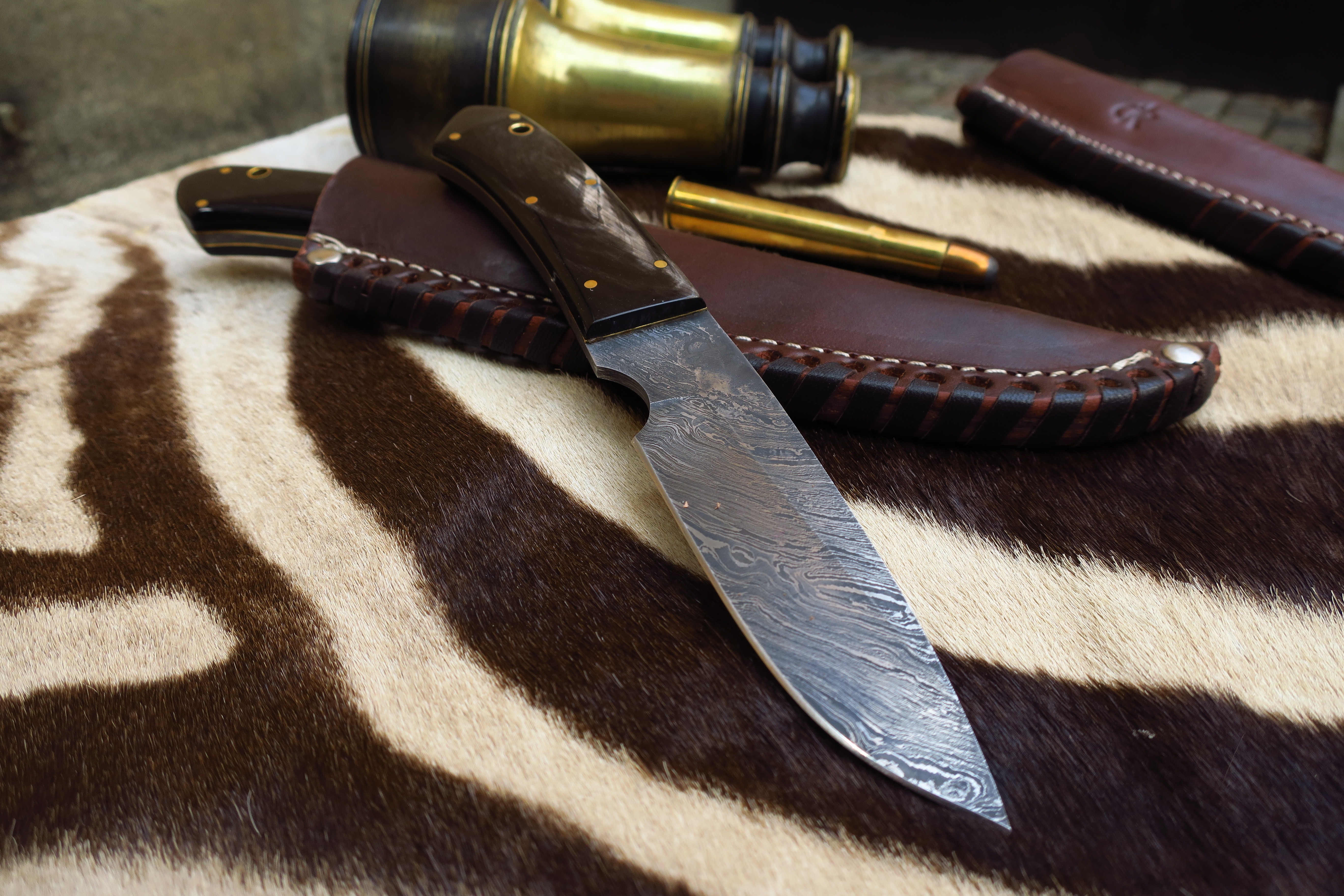 Serengeti Hunter - Buffelhorn och Damaskstål - Highly Affordable! - 5