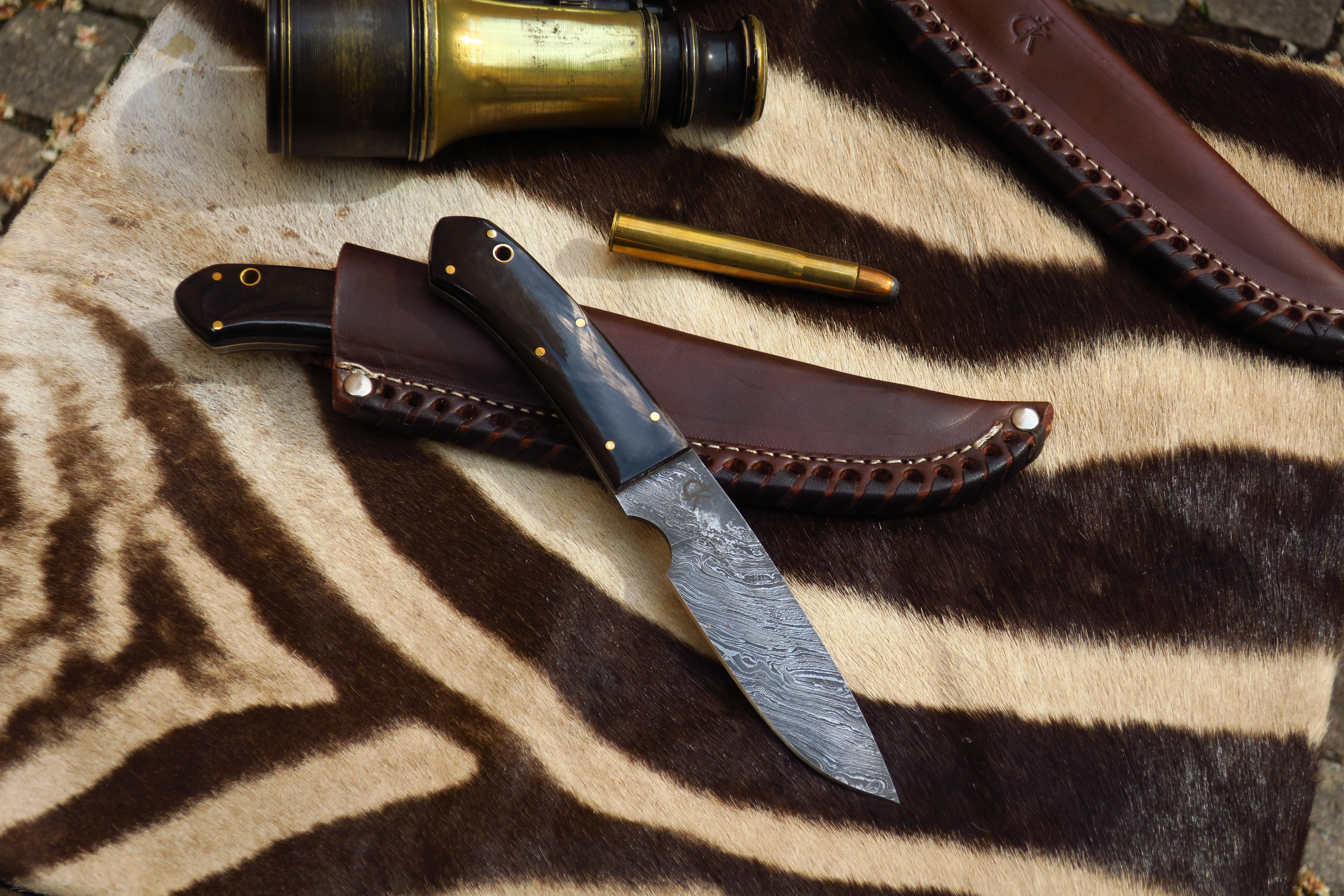 Serengeti Hunter - Buffelhorn och Damaskstål - Highly Affordable! - 4