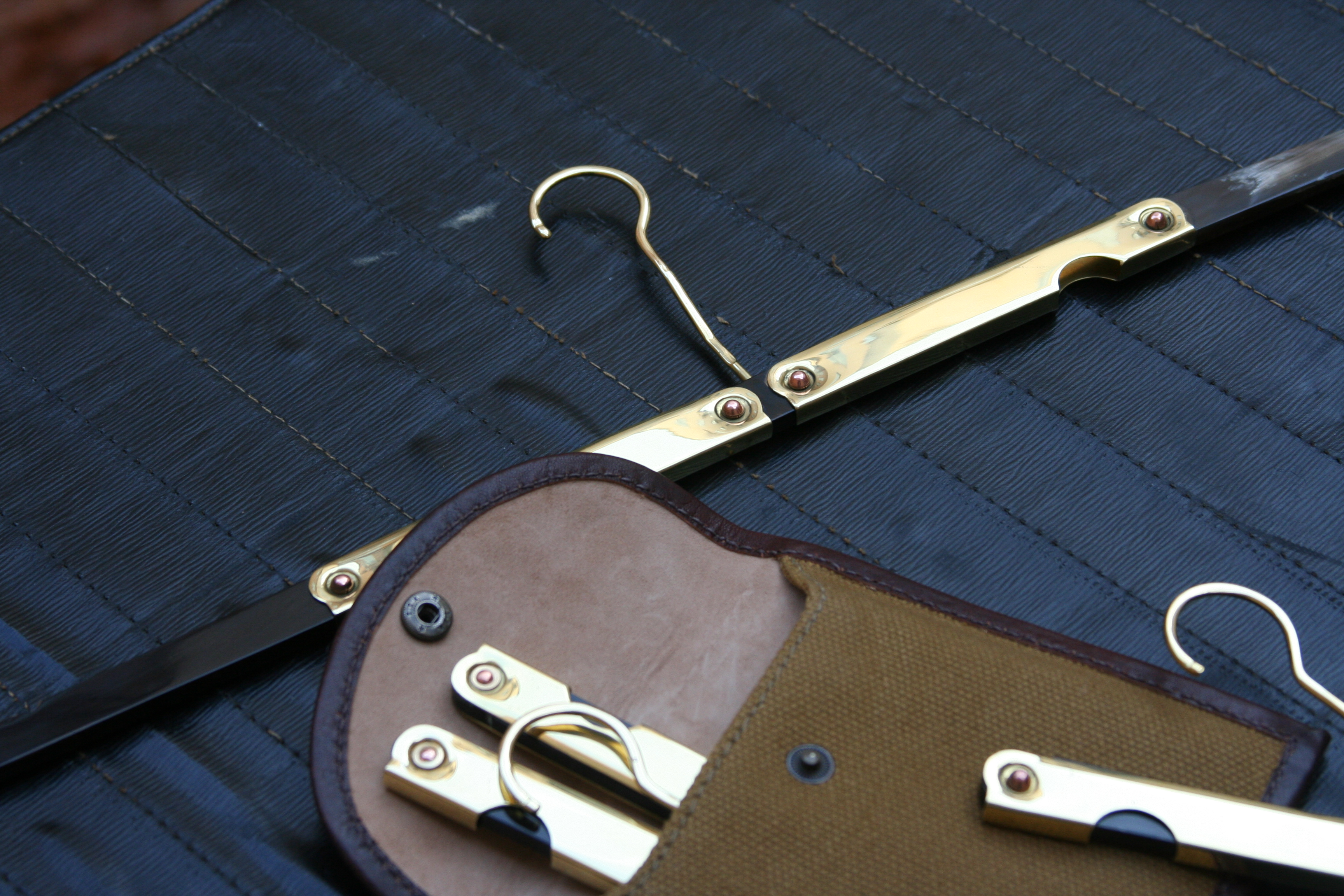DUFFERIN TRAVEL HANGER SET - Mässing & Buffelhorn - 8