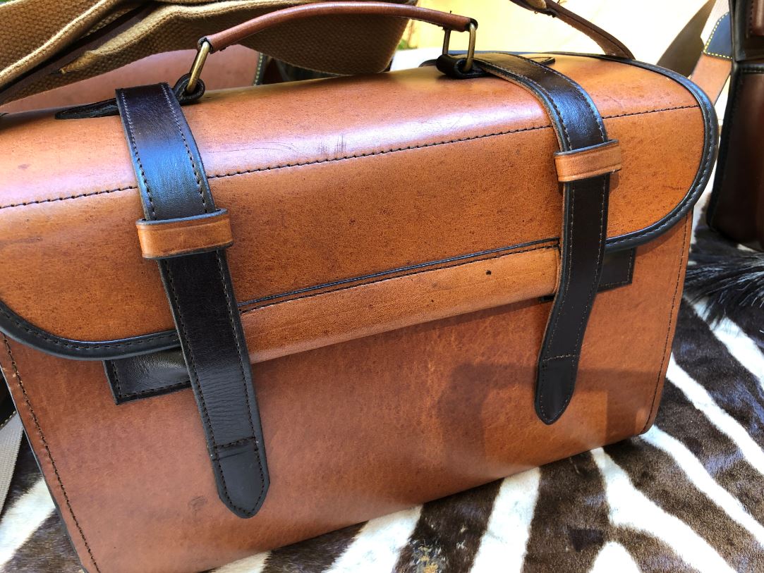 NU !!  50% RABATT*****   Leather Shooting Magazine Shotgun Cartridge Bag - Vegetabiliskt Garvad - 3