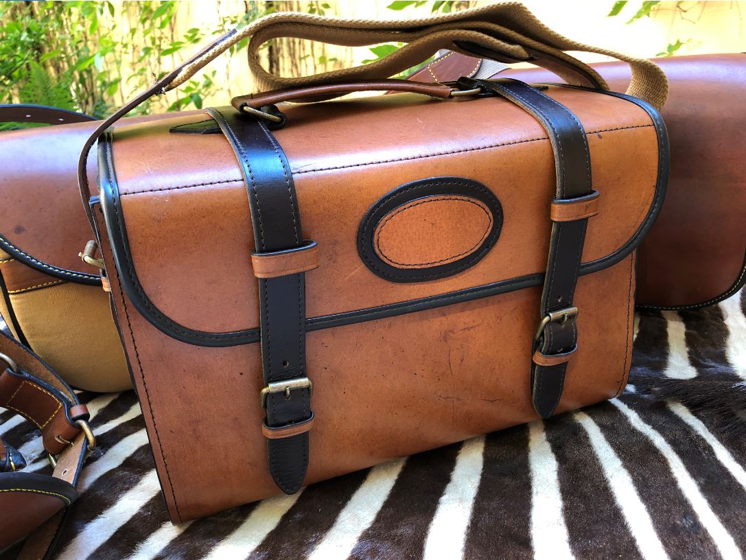 NU !!  50% RABATT*****   Leather Shooting Magazine Shotgun Cartridge Bag - Vegetabiliskt Garvad - 2
