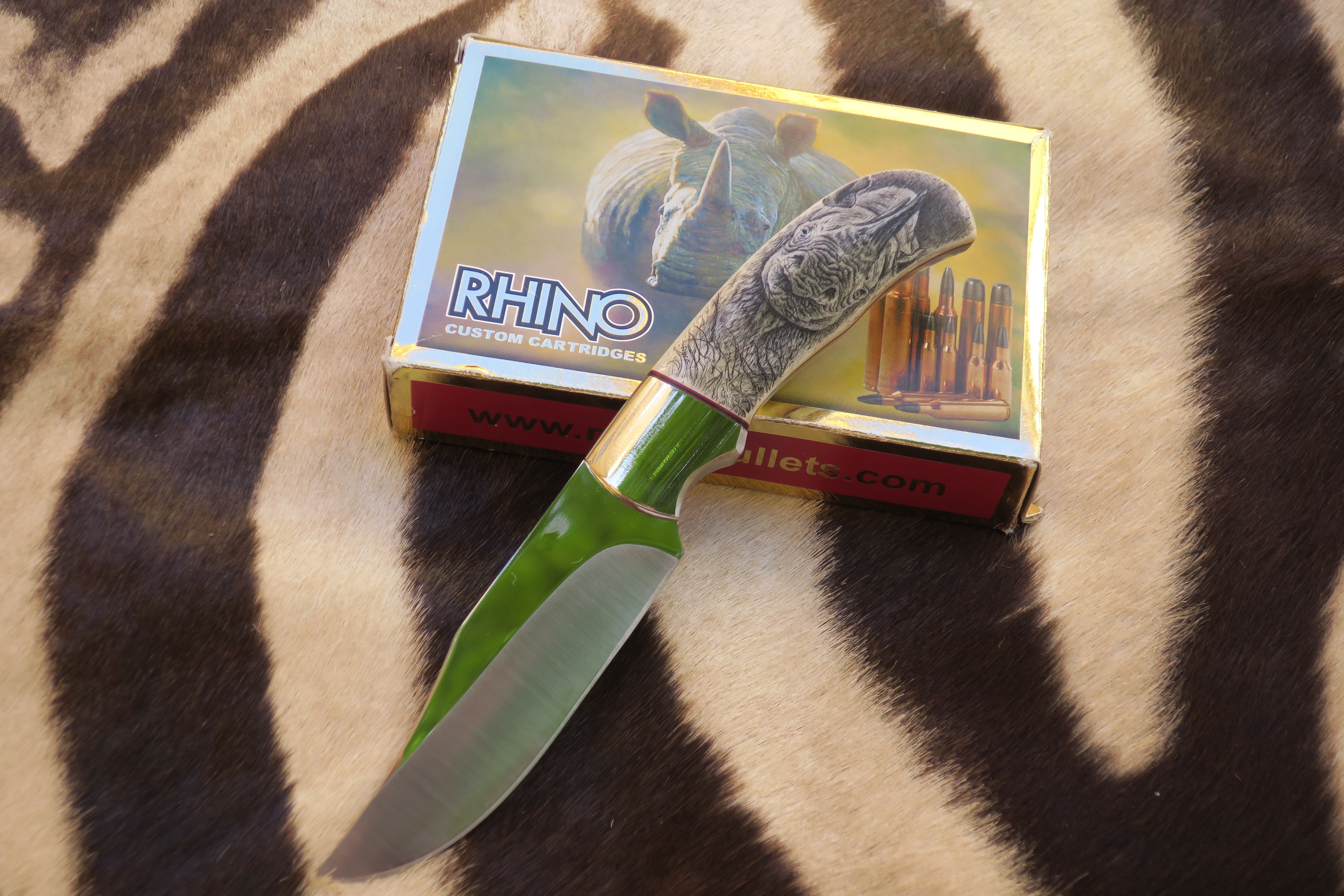 Makalöst Knivhantverk! Rhino – en medium Utility Hunter knife - 10