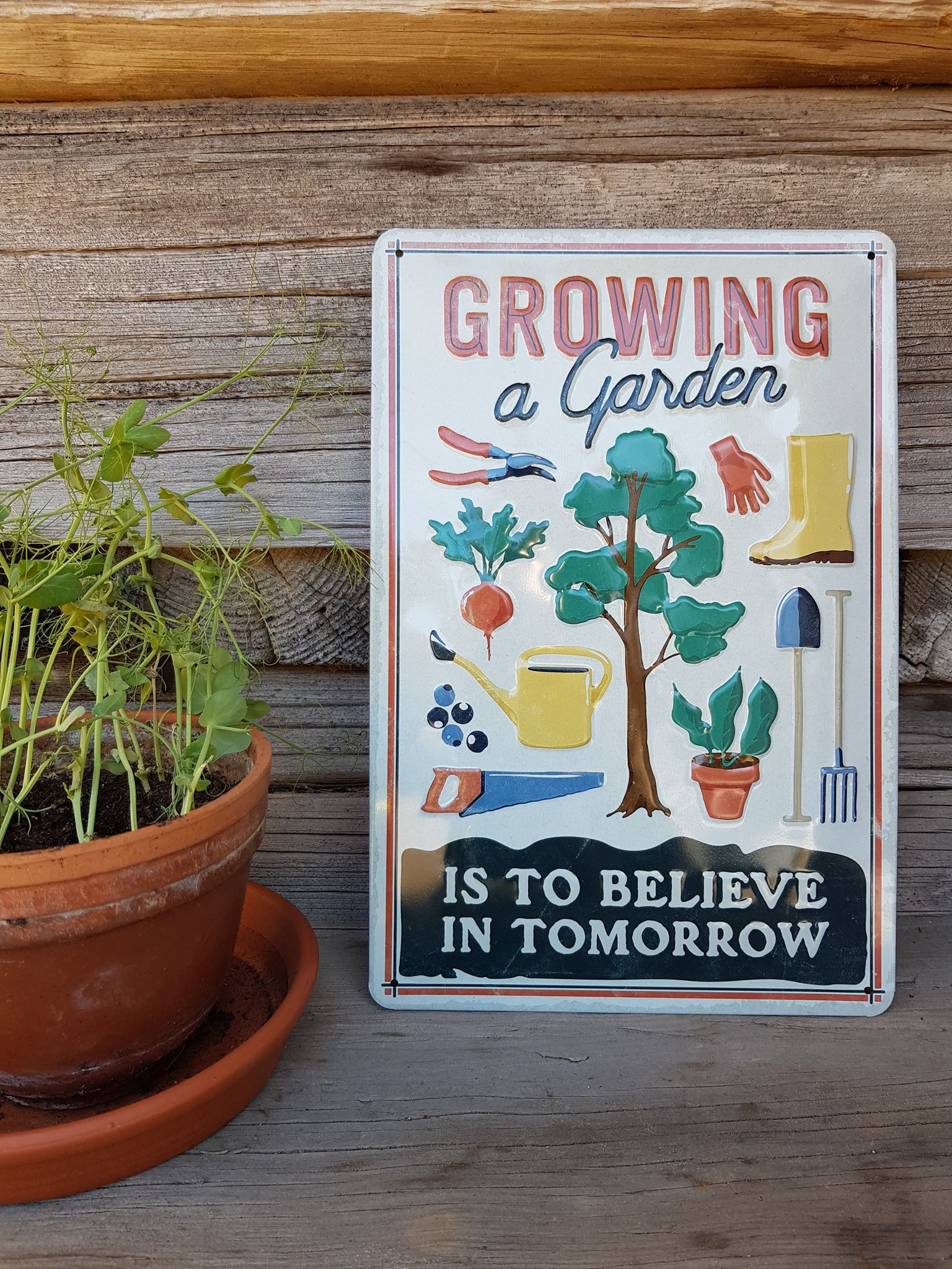 Plåtskylt Growing a Garden 