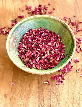 Rose petal