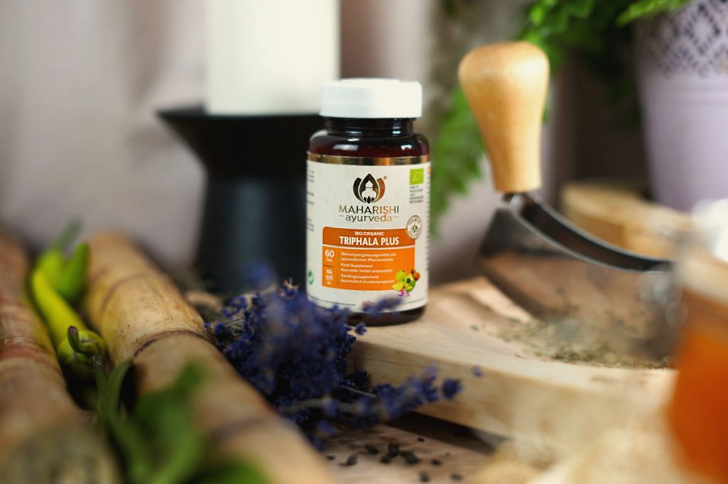 Triphala Plus Kombinerar de bästa egenskaperna av de tre frukterna Haritaki, Bibhitaki och Amalaki. Balanserar  Vata, Pitta och Kapha.