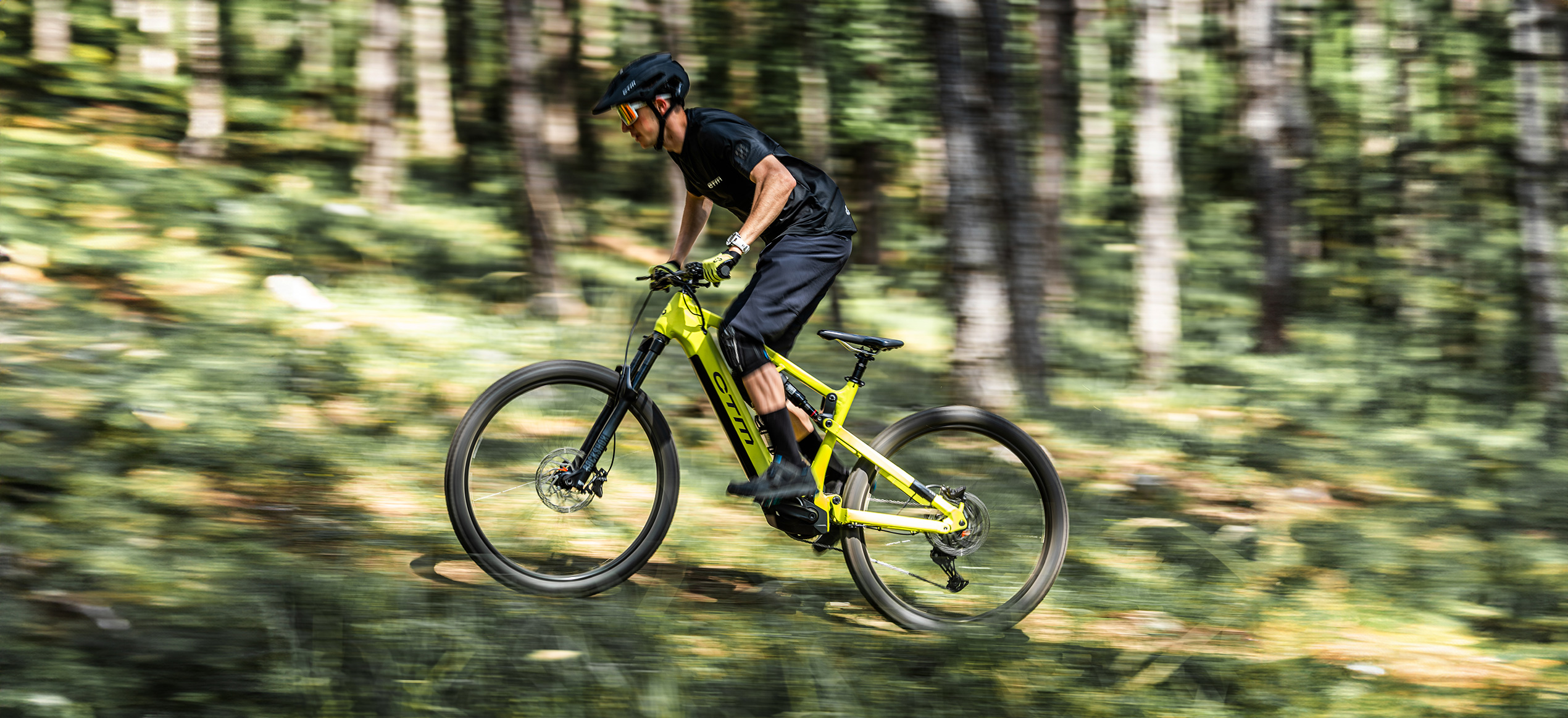 2025 CTM Elcyklar Ett perfekt val för skönare cykling. Mountainbikes och Stads el-cyklar se närmare på vårt urval.