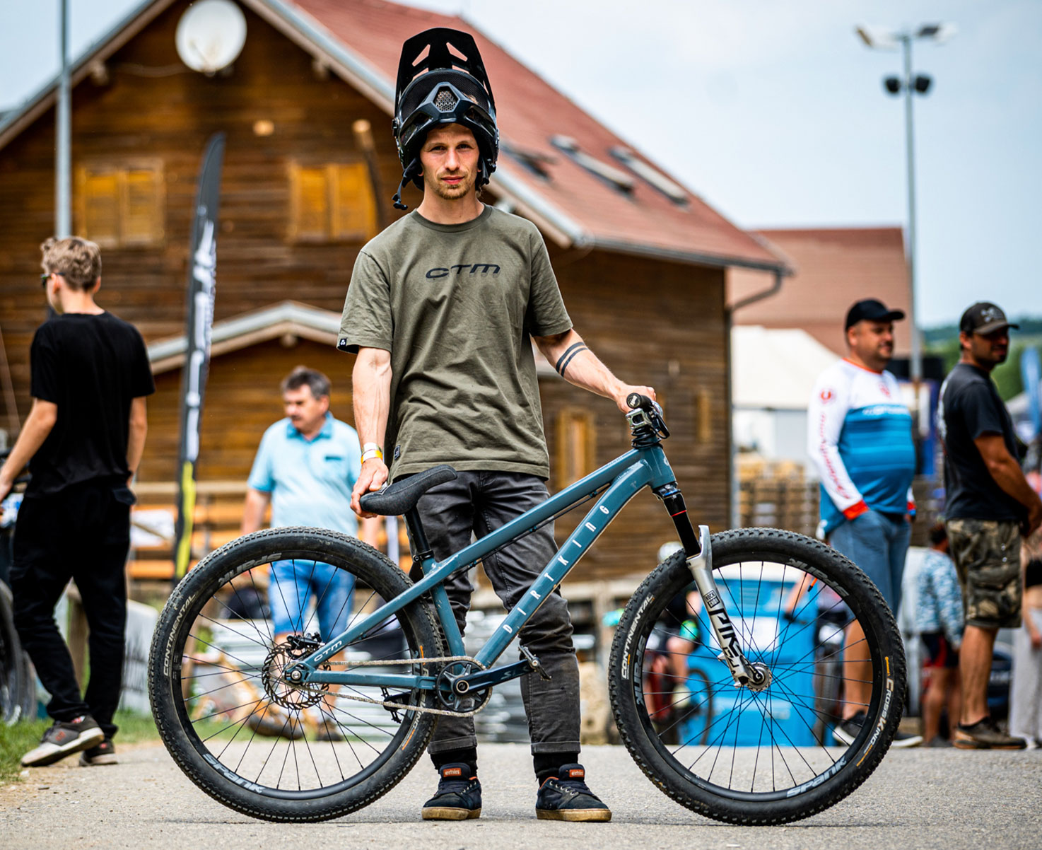 2025 BMX & DirtBike  Pumptrack, Dirt, Slopestyle