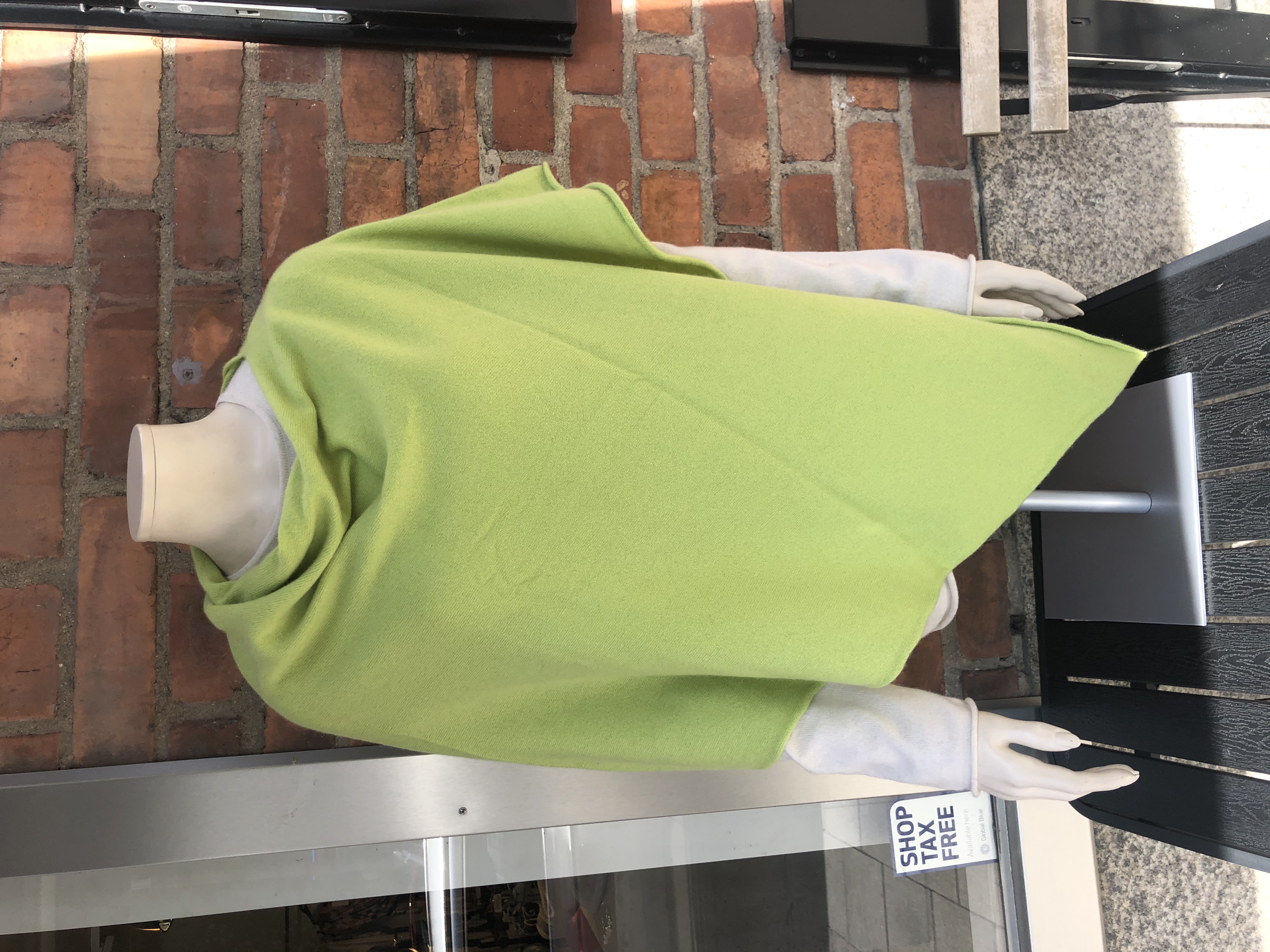 SUSANNE- Poncho slätstickad - 7