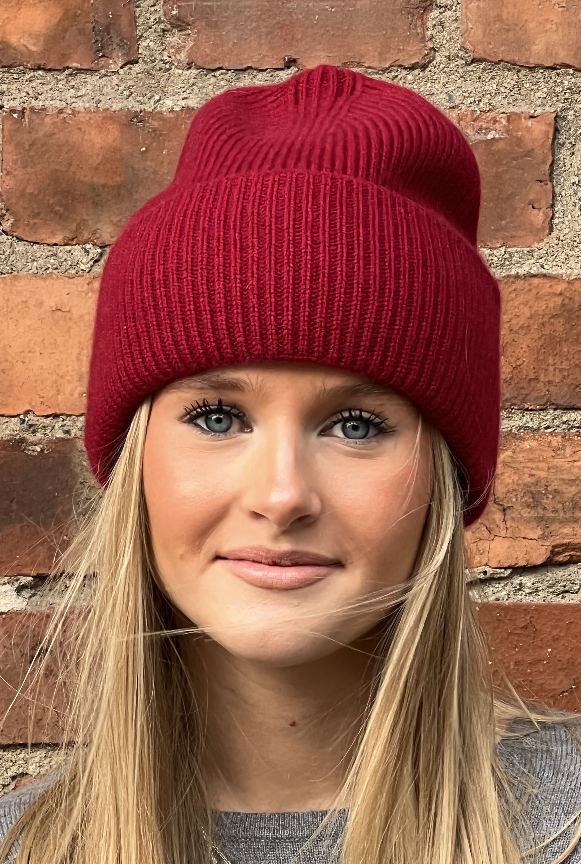 Mössa ribbstickad med uppvik -K27 - 5