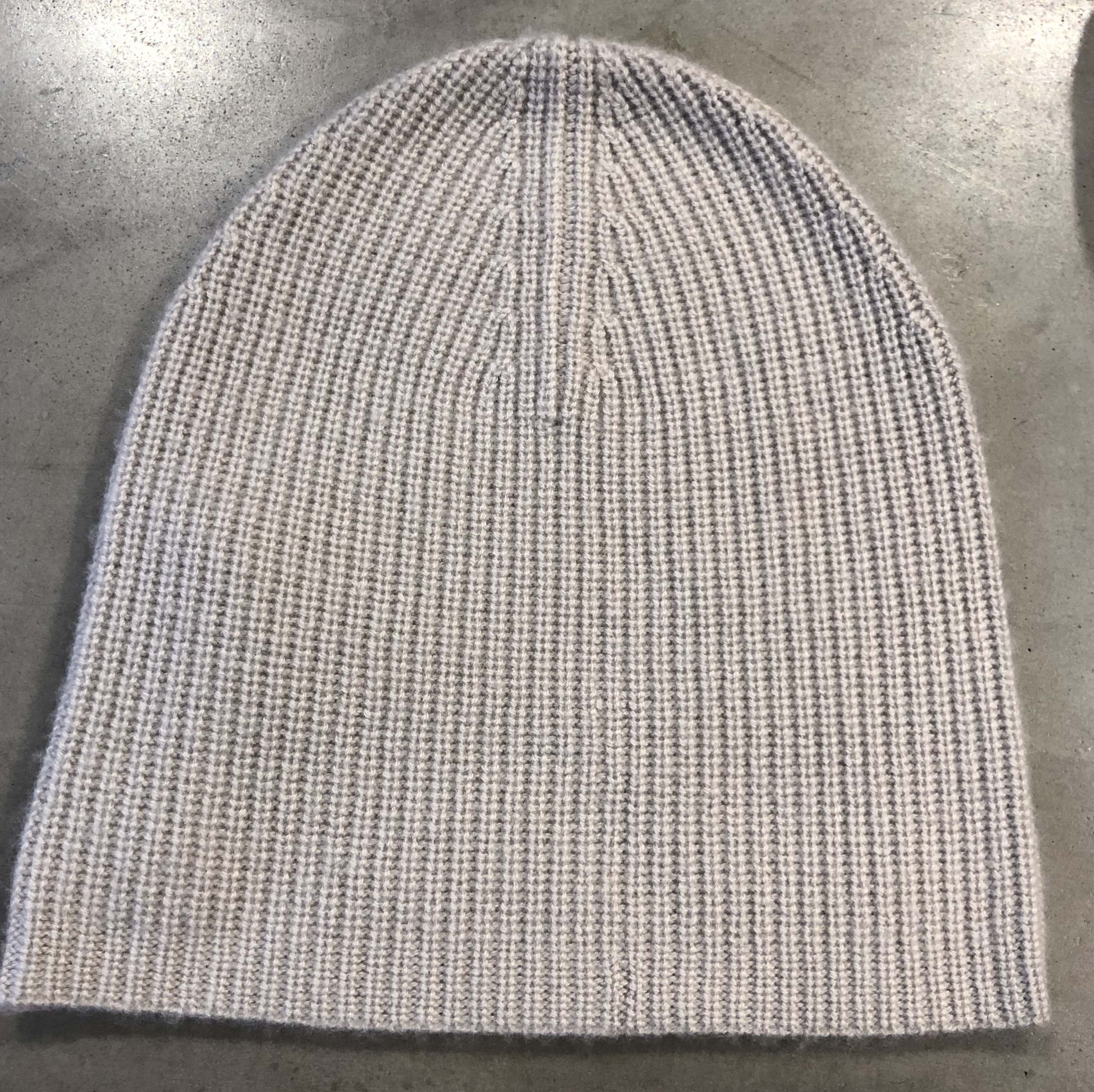 K21- Mössa patentstickad - 2