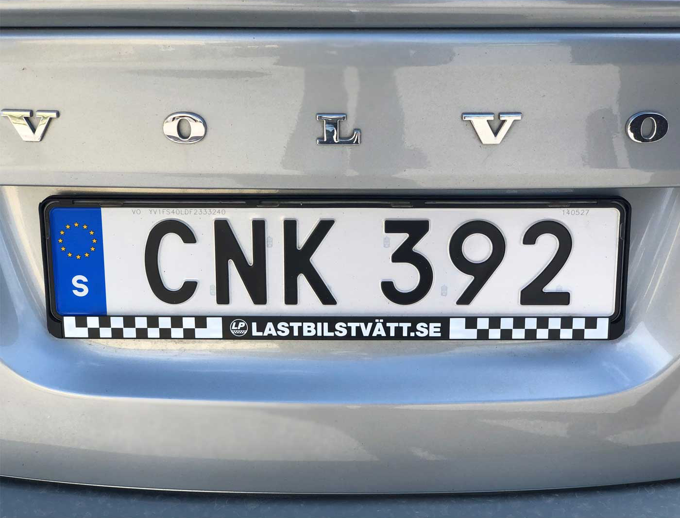 Nummerplåtshållare
