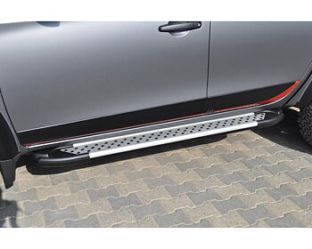 SIDESTEPS ANTI-SLIP- Hyundai Tucson 2019-2021