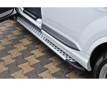 SIDESTEPS ANTI-SLIP - Audi Q7 2016-