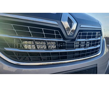 Modellanpassat Belysningspaket med LED-Ljusramp - Renault Trafic 2015-2019